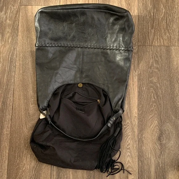 DV by Dolce Vita Black Hobo Bag - Picture 5 of 9